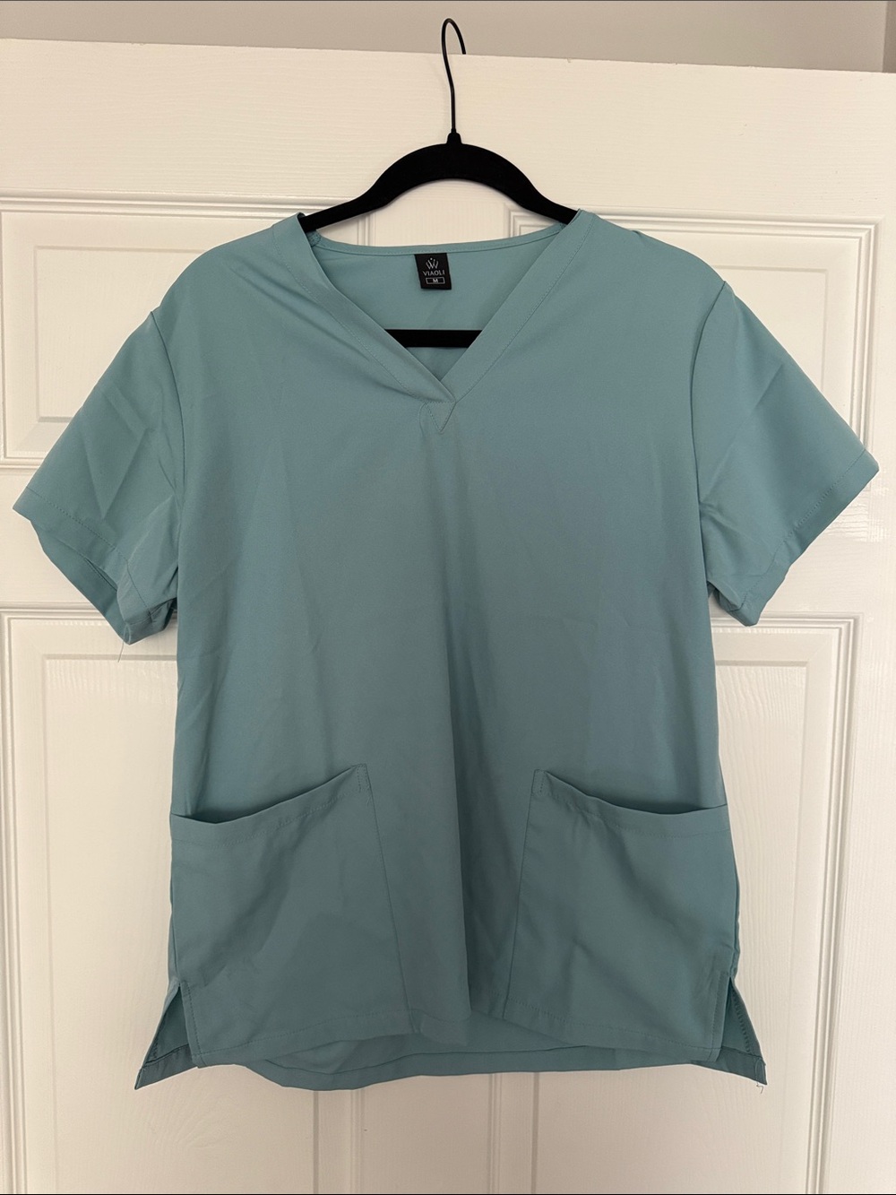 Amazon Women's V-Neck Scrub Top and bottom in Seafoam Blue set